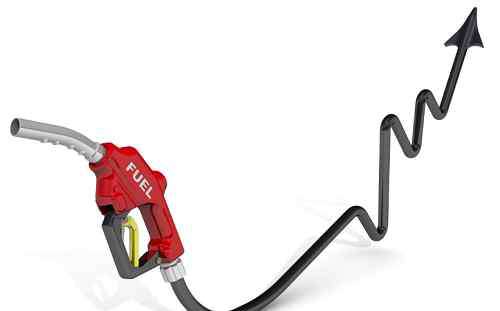 油价要涨了 新一轮油价调整最新消息:油价涨幅四连升 下周四油价要涨?