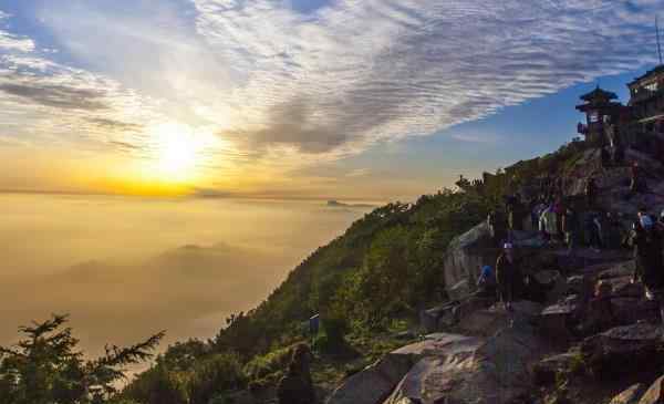 爬泰山需要多长时间 爬泰山需要多长时间 爬泰山注意事项