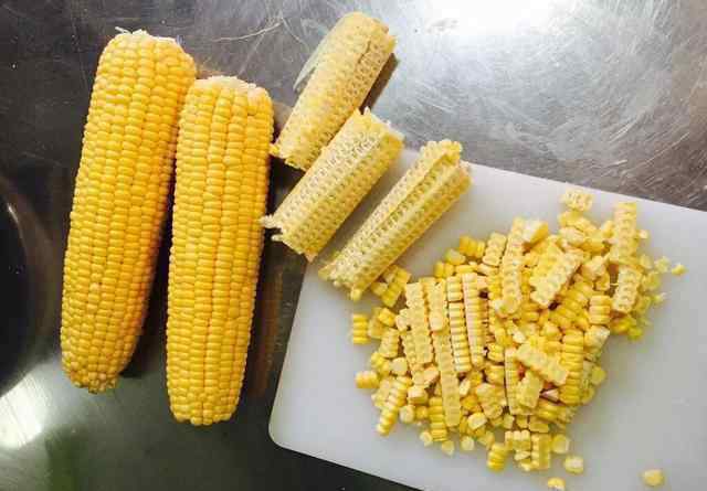 玉米怎么保存新鲜时间长 季节过了想吃新鲜玉米？怎样才能把新鲜玉米保存到冬？有什么建议