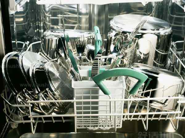 平放式洗碗机 平放式洗碗机—平放式洗碗机有什么优势？