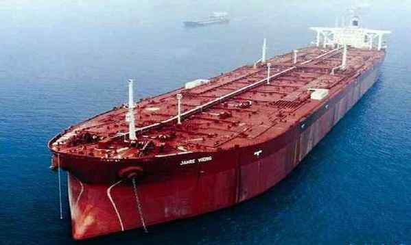世界最大的货轮 世界上最大的货船 载重56万吨却依旧被肢解