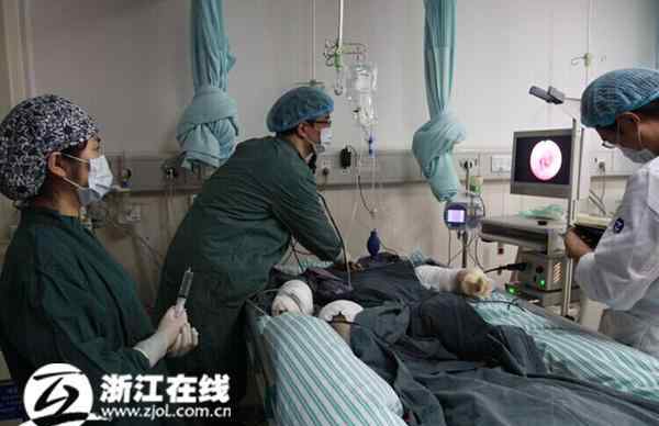 杭州公交纵火案 杭州7.5公交纵火案后续：19名伤者呼吸衰竭