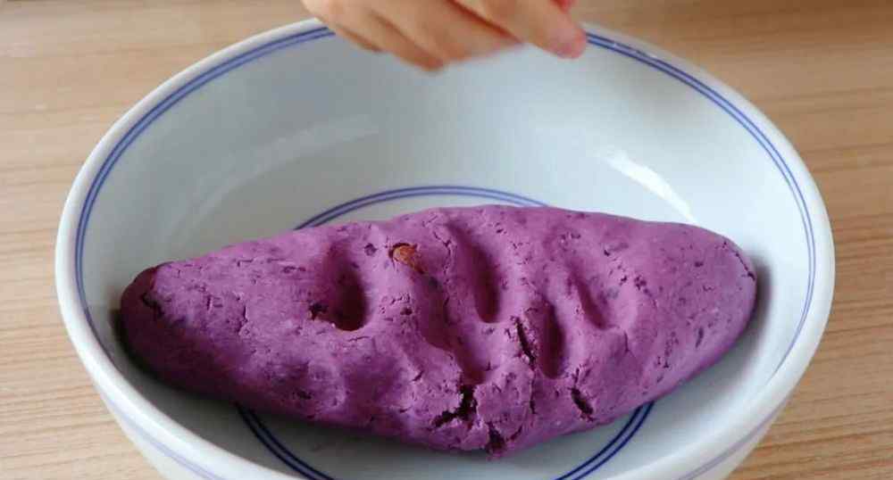 紫薯的做法大全 紫薯的5种新吃法，一次性全交给你，做法都简单，营养又好吃