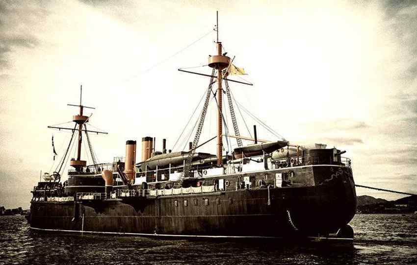镇远舰 定远舰和镇远舰，当时被称为亚洲第一，其真实实力究竟如何