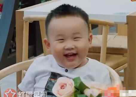 王俊凯几岁了今年 中餐厅王俊凯被叫叔叔是什么梗 舒淇问王俊凯几岁生小孩