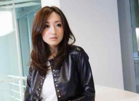 柯佳嬿结婚 柯佳嬿十八岁结婚二十岁离婚 第一段婚姻带给她什么