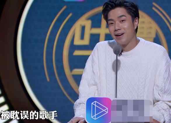 袁成杰的歌 袁成杰车祸现场梗怎么回事 果然是被耽误的歌手本尊