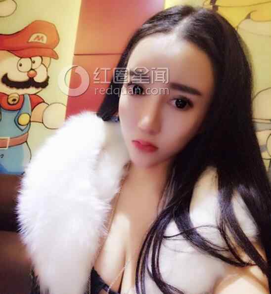 夜跑女神 北电00后夜跑女神程一蜜被爆是外围女 程一蜜大尺度自拍照曝光