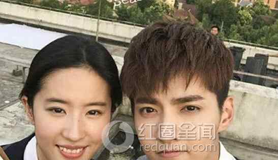 刘亦菲吻戏 吴亦凡刘亦菲吻戏图片 吴亦凡对刘亦菲的评价