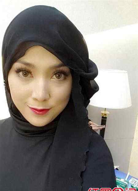 茜拉微博 艺人茜拉遭广电总局封杀原因:头戴黑色头巾很像坏人