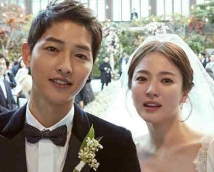 宋慧乔未戴婚戒 宋仲基带了婚戒 和宋慧乔感情不和传闻不攻自破