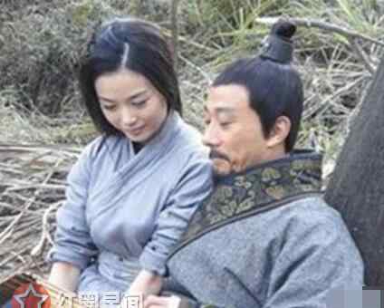 赵立新 赵立新第一个老婆劈腿真的吗 赵立新八卦这么劲爆