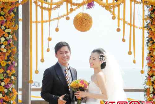 曲双双 演员常铖与妻子曲双双完婚 揭常铖个人资料