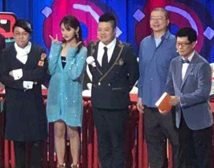 奇葩说第六季什么时候开播 奇葩说6什么时候开播 杨超越现身录制对节目充满期待