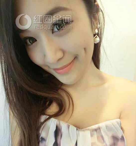 丁一晨微博 丁一晨整容对比照片 丁一晨男友是曹小东吗