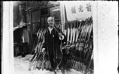 中国最后一家弓箭铺：传承三百年，一张弓卖到上万元