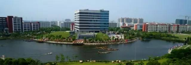 高校法学院排名：复旦不是第一，同济大学法学被撤
