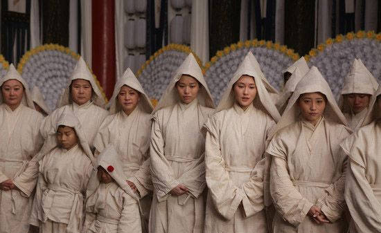 中国民间说的：血缘关系出五服，何为“五服”呢？