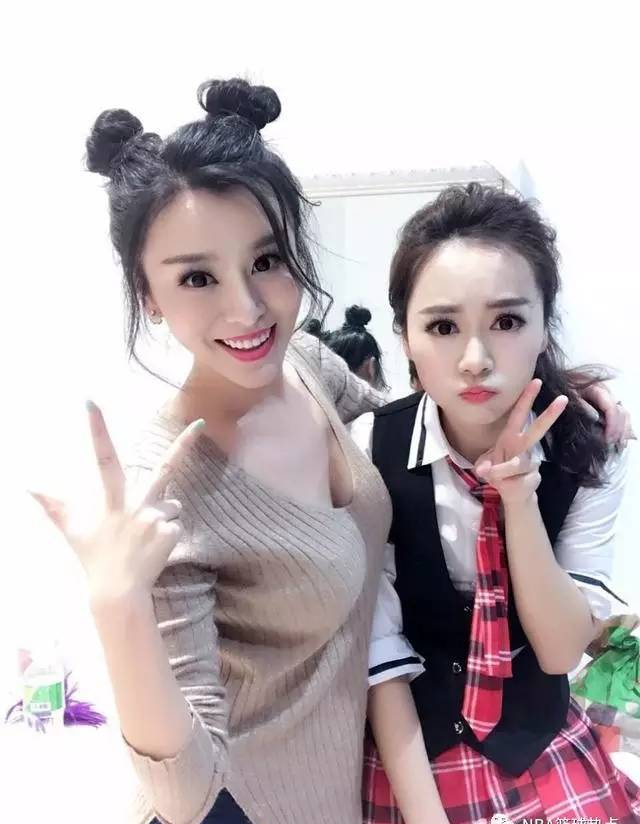 颜值逆天、身材傲人，铁杆球迷，重庆卫视主持人赵怡然！