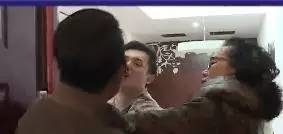 独居老人找个保姆 伺候吃喝还陪睡觉？全陪保姆还是正经老伴？