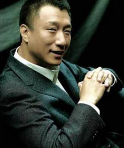 一见钟情嫁给工人，今天看来她选对了