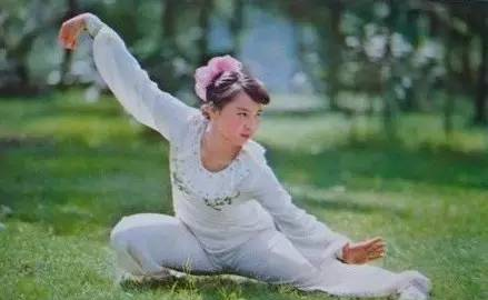 80年代末期太极之花林秋萍
