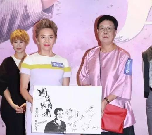 什么？！《鲁冰花》的原唱竟然不是甄妮，那是谁啊