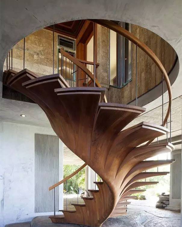 别墅楼梯，竟然可以这么美？！太牛了！