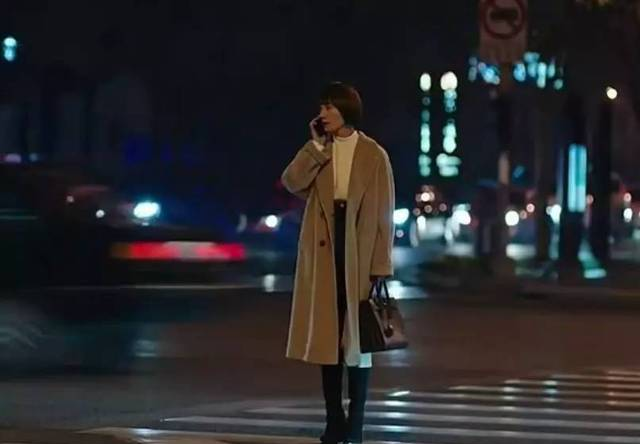 一件大衣就要上万元的 MaxMara，到底有什么稀罕的？