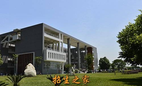 四川机电技术学校2017年招生简章及收费标准