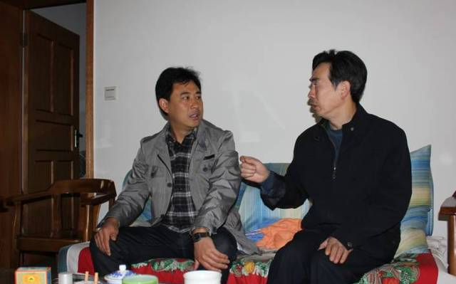 【教师风采】努力奋战二十四载——环湖中学校长杨勇