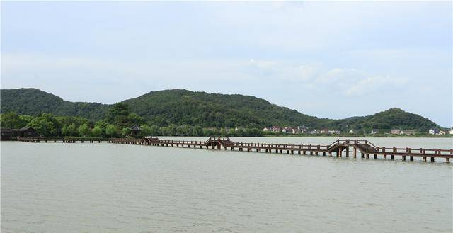 浙江嘉兴南北湖，中国唯一集山海湖于一体的景区