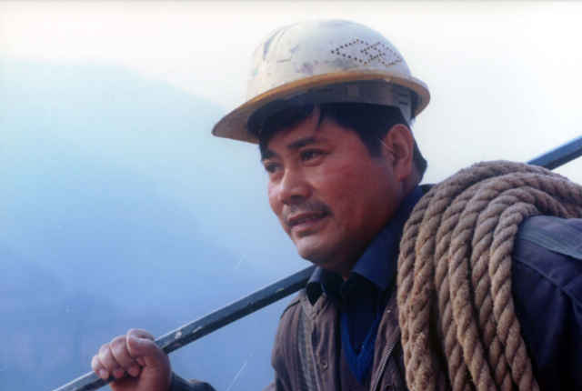 张荣锁，出生于河南省辉县市回龙村，2002年CCTV “感动中国”人物