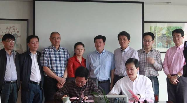 宁波神舟学校的老板，是这个宁波商人！他的集团资产几十亿