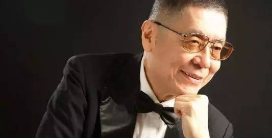 刘诗昆：一个钢琴家的坎坷人生故事