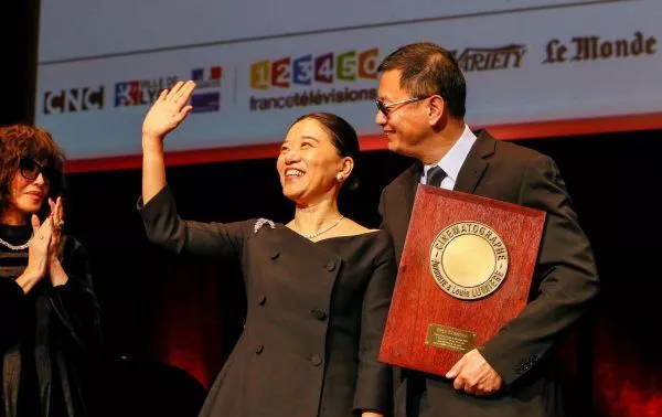 王家卫，原来你也是这样的爱妻狂魔