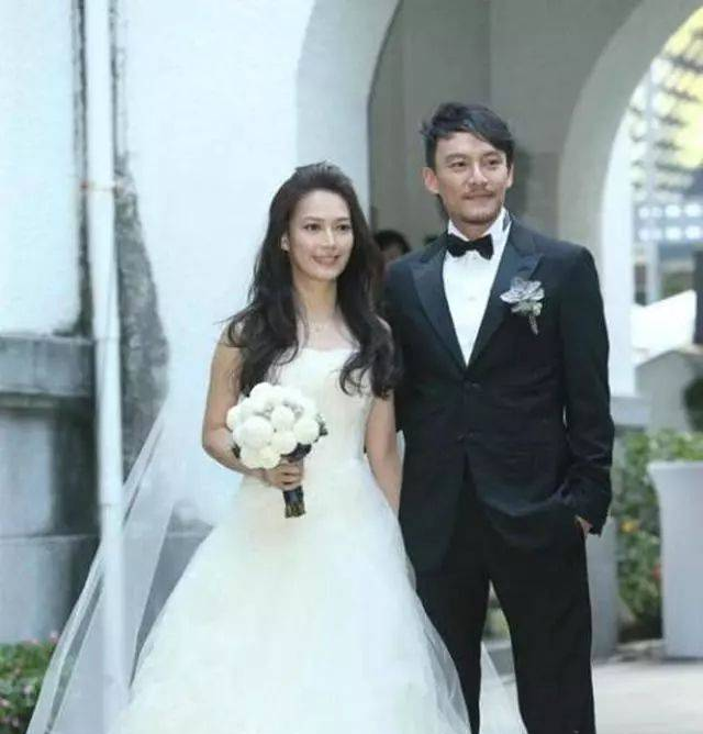 那些年，和明星相恋结婚的经纪人都有谁？