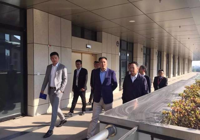 【扬州高力俬巢二期】江苏高力集团董事长高仕军先生会见金鹰集团董事长王恒先生，共谋发展！