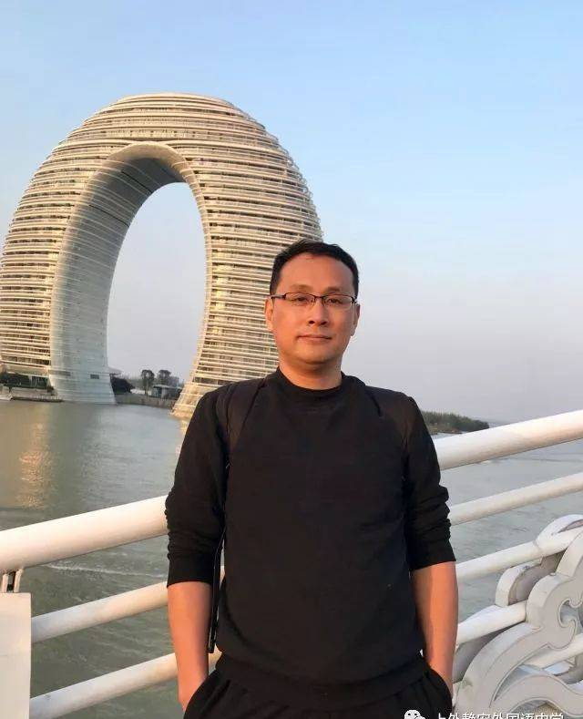关注核心素养，营造智慧课堂——上外静中第五届“静新杯”青年教师评优展示活动安排