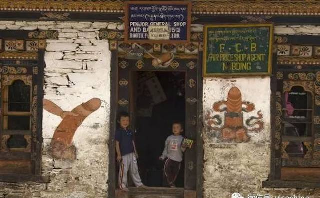 在佛教国家不丹感受让人面红耳赤的生殖崇拜