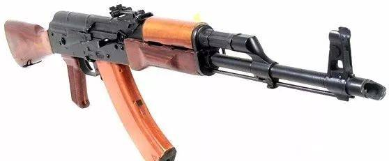 卡拉什尼科夫——AK47之父！
