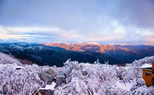 全球最美的30座冰雪小镇