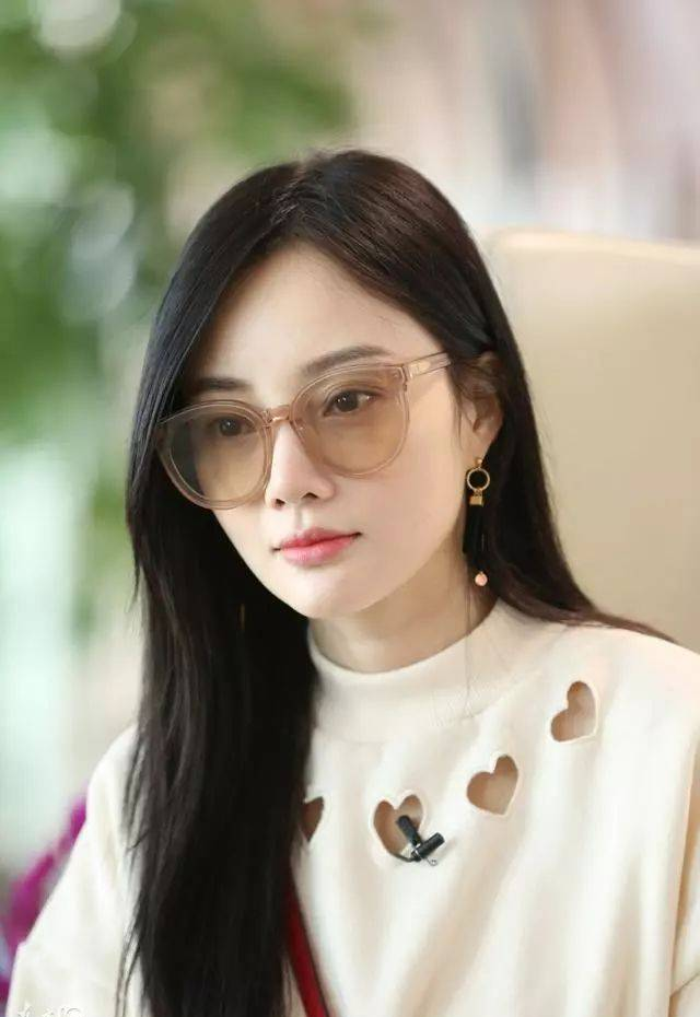 黄雅莉的这条微博更近一步证明了，李小璐pgone在一起的事情！