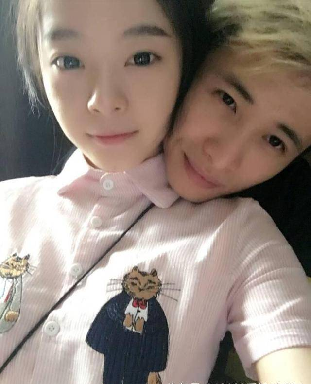 文森特发微博：国服第一德莱文后继有人！德嫂怕是撞脸冯提莫？