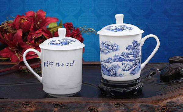 醴陵瓷器为什么比景德镇的瓷器贵那么多？