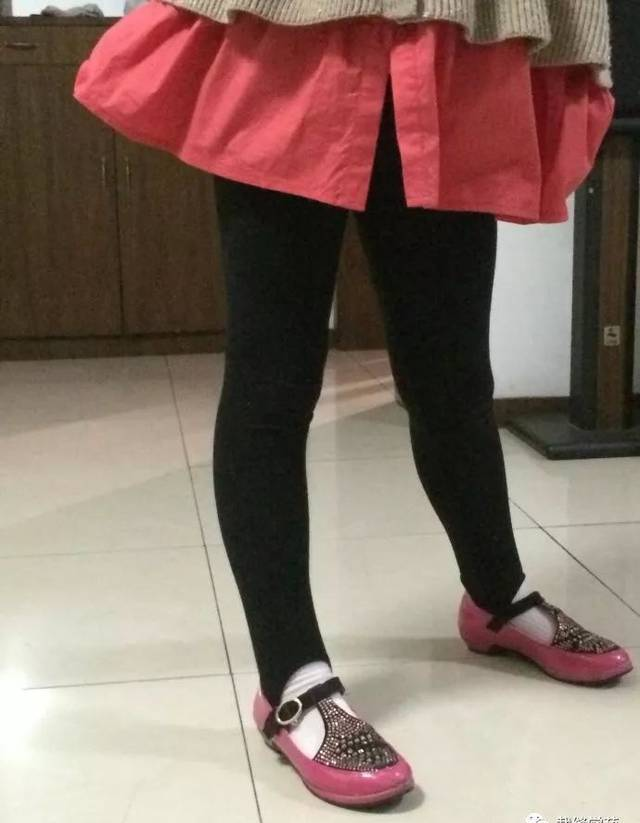 简单易做的踩脚裤  裁剪图