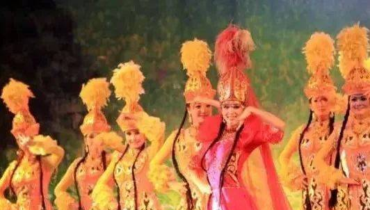 【舞者说舞】教你学跳新疆舞！新疆维族舞蹈基础训练，值得收藏！