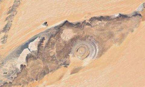 卫星地图拍下神秘“撒哈拉沙漠之眼”!