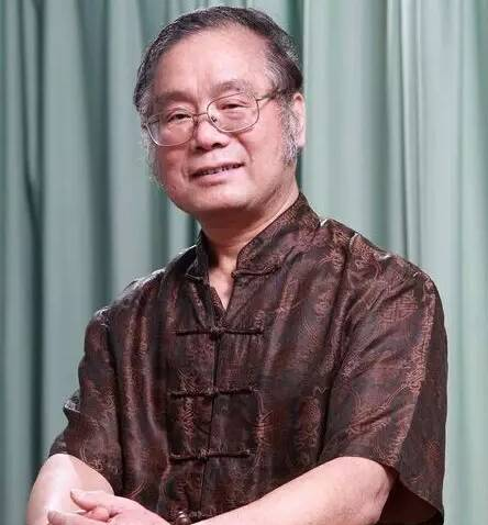 著名中医正骨专家吴石华：颈椎病人有一个动作千万不要做！