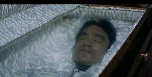 李小龙死因大揭秘，或被人谋杀？真相不禁让人愤怒！